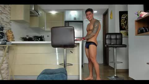 Only fans Ronnie col---InstaRonniecolleman  online show from 02.14.25