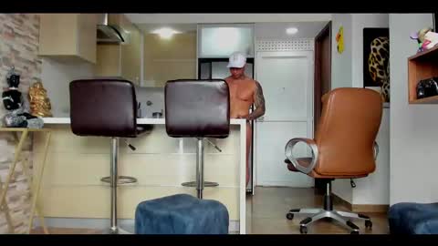 Only fans Ronnie col---InstaRonniecolleman  online show from 02.27.25