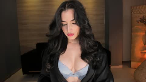 Snapshot of dominiquevega_ chatting on 01.13.25 Dominique online show from 01.13.25