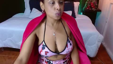  D O M I N K  online show from 12.22.24