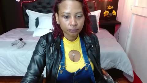  D O M I N K  online show from 02.05.25