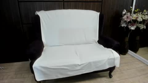 Snapshot of dominna chatting on 02.01.25 Dominna online show from 02.01.25