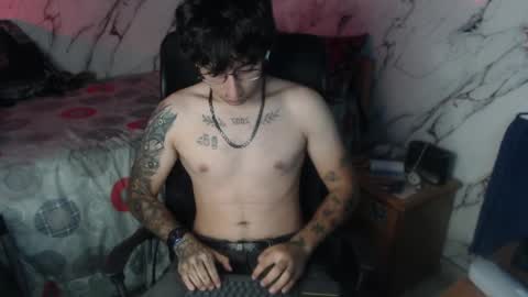 Snapshot of dominus_kane chatting on 04.17.26 dominus_kane online show from 04.17.26