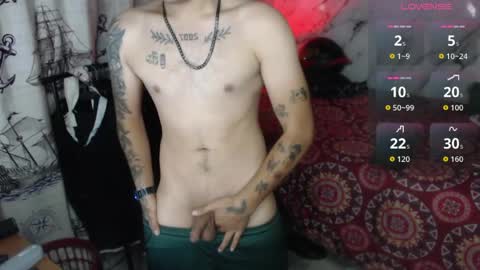 Snapshot of dominus_kane chatting on 05.08.26 dominus_kane online show from 05.08.26