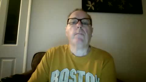 Snapshot of domjolly08 chatting on 09.17.25 David uk online show from 09.17.25