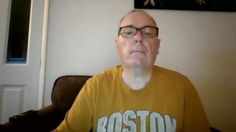 Snapshot of domjolly08 chatting on 10.07.25 David uk online show from 10.07.25