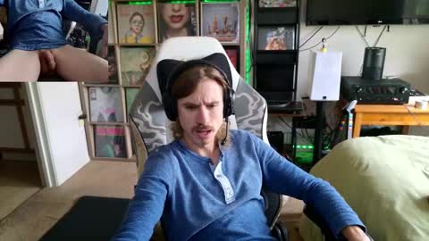 Snapshot of dommepleasemistress chatting on 09.17.25 dommepleasemistress online show from 09.17.25