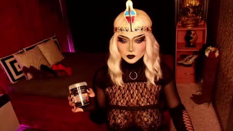 Snapshot of domtrans4sub chatting on 12.05.24 online show from 12.05.24