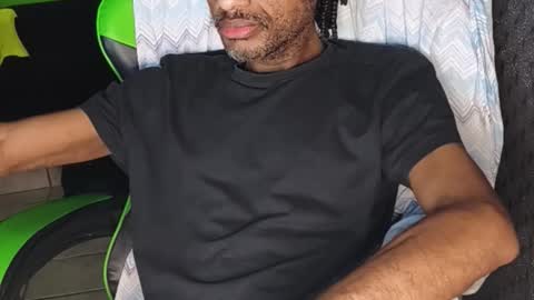 Snapshot of dondiego5511 chatting on 03.02.26 dondiego5511 online show from 03.02.26