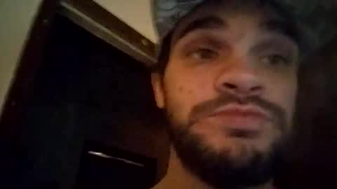 Snapshot of donglish718856 chatting on 12.02.25 donglish718856 online show from 12.02.25