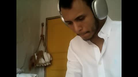 Snapshot of donlorran chatting on 11.17.25 donlorran online show from 11.17.25