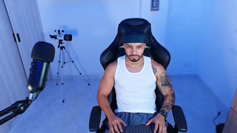 Victor online show from 10.14.25