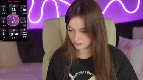 DONNA online show from 11.03.25