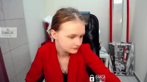 Snapshot of donnasia chatting on 06.23.26 Sia online show from 06.23.26