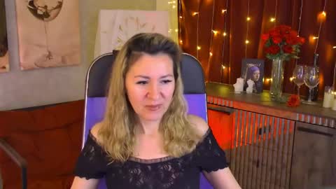 Donna online show from 04.21.26