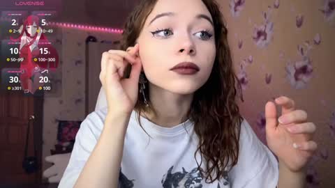 Snapshot of dontoke_ chatting on 01.12.25 Nicole online show from 01.12.25