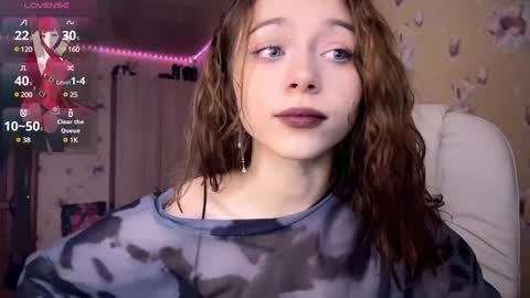 Snapshot of dontoke_ chatting on 02.02.25 Nicole online show from 02.02.25