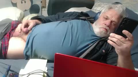 cummingdoouug online show from 01.11.26