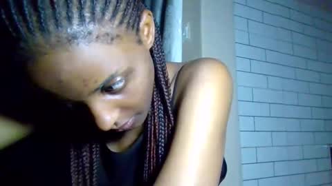 dora05191 online show from 09.23.25