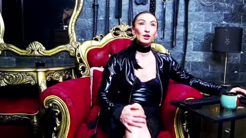 Snapshot of doramoore chatting on 01.25.25 Dora Moore online show from 01.25.25