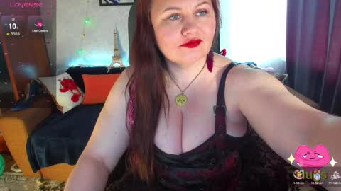 Snapshot of doraross chatting on 03.31.26 Dora online show from 03.31.26