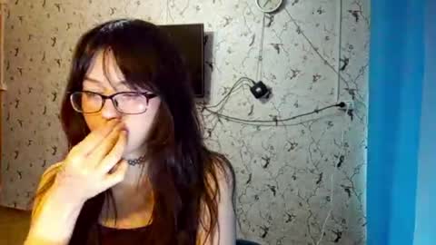 Snapshot of doretharuschak chatting on 05.28.26 Aimi online show from 05.28.26