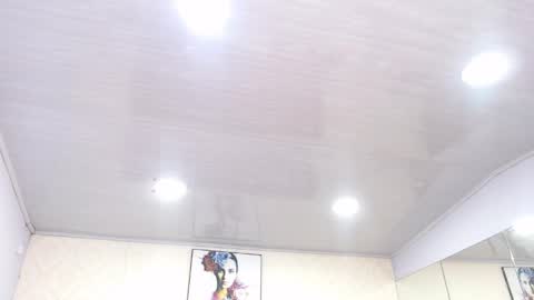 Snapshot of dorettaacreman chatting on 04.20.26 Anny online show from 04.20.26