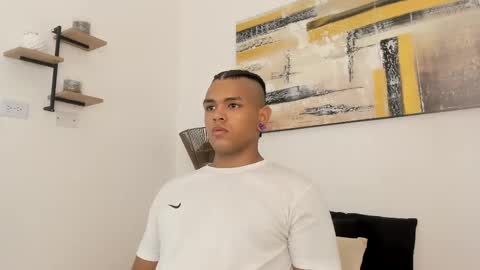 Snapshot of dorian_grey7 chatting on 12.10.24 jaden online show from 12.10.24