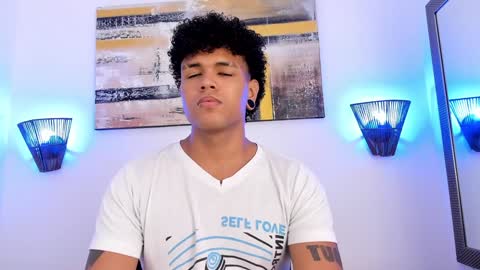 Snapshot of dorian_grey7 chatting on 12.22.24 jaden online show from 12.22.24