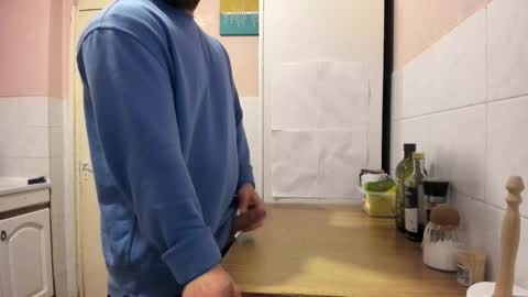 menu  below online show from 03.02.25