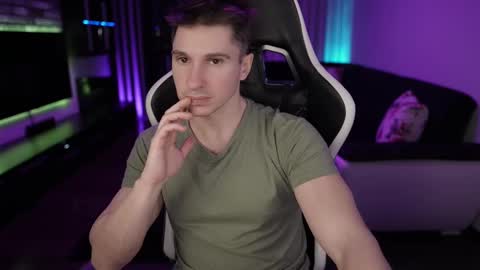 Dorian Reyes online show from 02.22.25