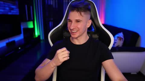 Dorian Reyes online show from 09.29.25