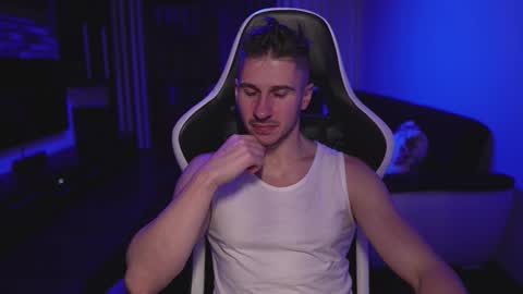 Dorian Reyes online show from 11.03.25