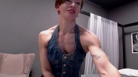 Dorothy Next stream on Monday at 3am-9am online show from 03.12.26