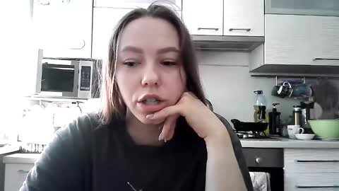 Dorrie Ann online show from 03.08.25