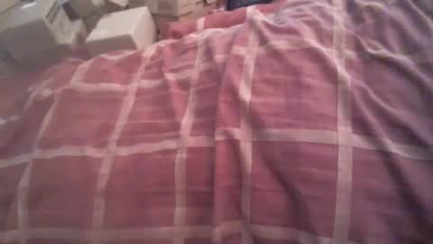 Hello  welcome to Slutsville  I am the Naked Chef  really  but you may call me Peter online show from 02.23.26