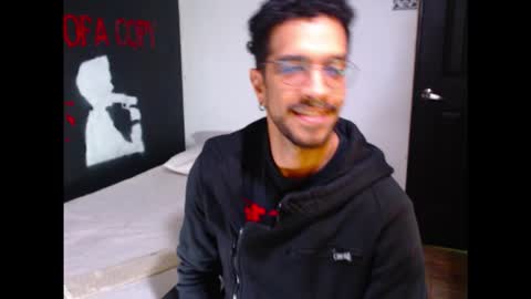 will online show from 10.11.25