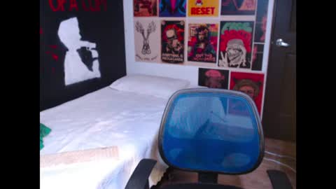 Snapshot of dostoyrodia_34 chatting on 06.24.26 will online show from 06.24.26