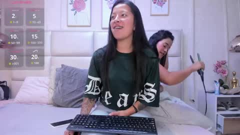 Snapshot of double_temptatiion_ chatting on 04.11.26 Vall Lufan online show from 04.11.26