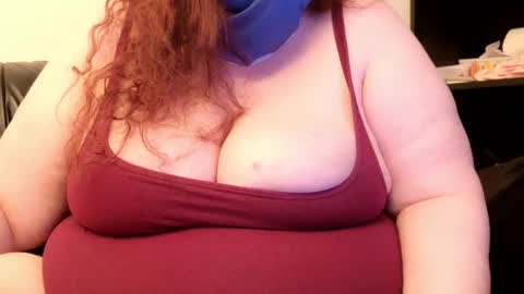 Snapshot of doublecherrybombxo chatting on 02.24.26 Cherri online show from 02.24.26