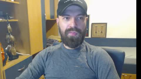 Snapshot of doublejake chatting on 10.08.25 DoubleJake online show from 10.08.25