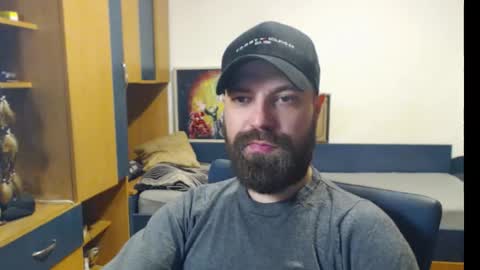 Snapshot of doublejake chatting on 10.08.25 DoubleJake online show from 10.08.25