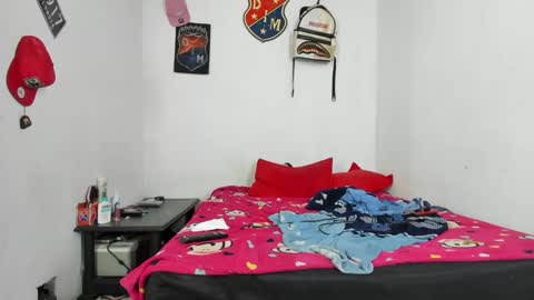 Snapshot of douglas_gallegos chatting on 12.27.24 douglas_gallegos online show from 12.27.24