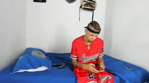 Snapshot of douglas_gallegos chatting on 12.16.25 douglas_gallegos online show from 12.16.25