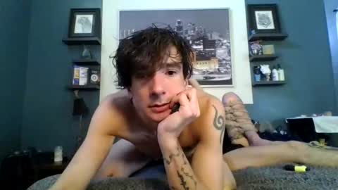 Douxi online show from 11.18.25