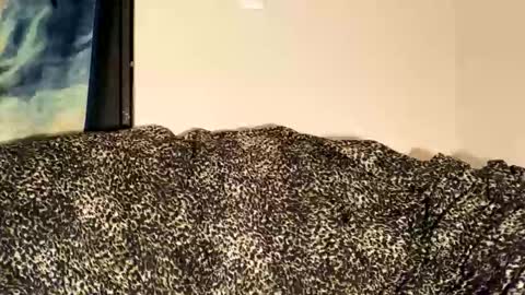 dove_love22 online show from 11.30.25