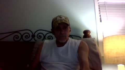 Snapshot of dowbo7777 chatting on 02.04.25 dowbo online show from 02.04.25