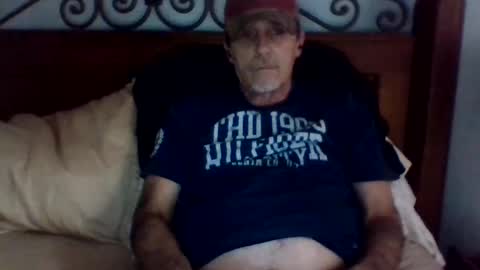 Snapshot of dowbo7777 chatting on 02.15.25 dowbo online show from 02.15.25