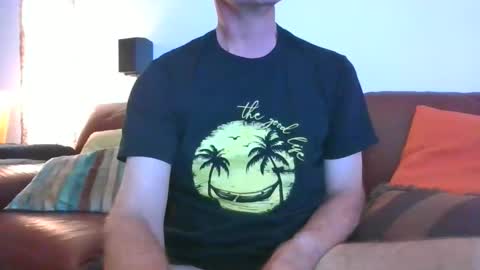 Snapshot of downundercock22 chatting on 10.22.25 downundercock22 online show from 10.22.25