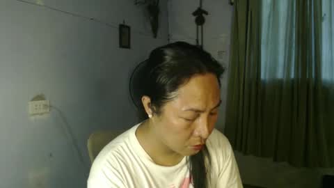 doyouwantme143 online show from 11.22.25